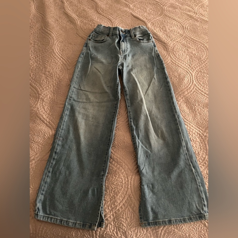 Evsie’s Kids Blue Jeans Size 10 loose fit